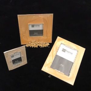 Brand new Home Collection 4 PCs set